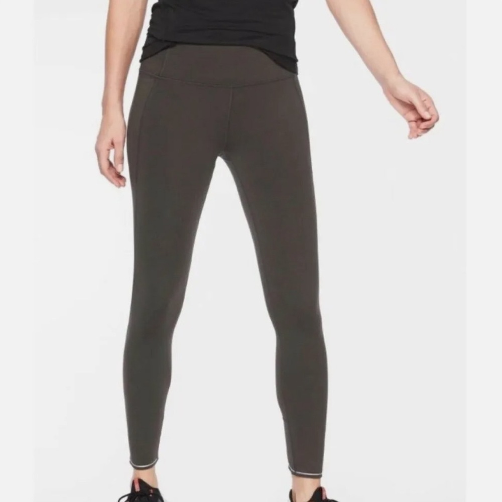 Athleta Run Free 7/8 Tights